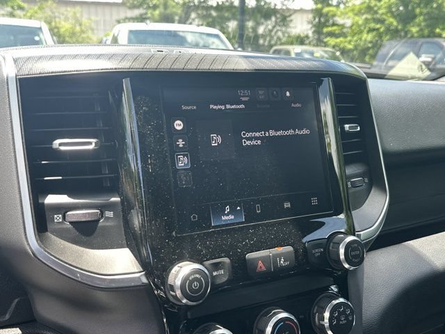 New 2026 RAM 1500 Express AWD/4WD image 24