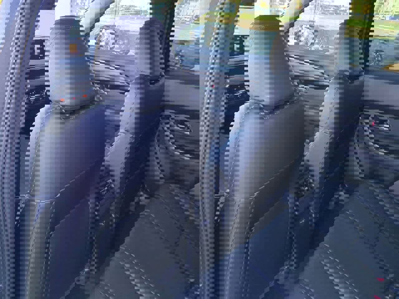 New 2026 MAZDA CX-50 AWD 2.5 Hybrid w/ Cargo Package image 16