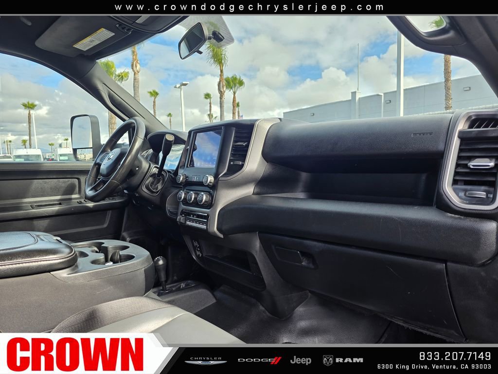 Used 2021 RAM 5500 Tradesman w/ Chrome Appearance Group AWD/4WD image 22
