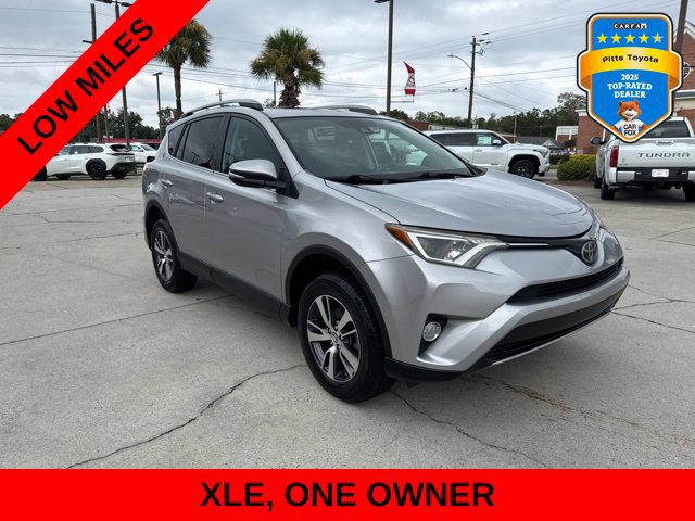 Used 2017 Toyota RAV4 XLE FWD image 3