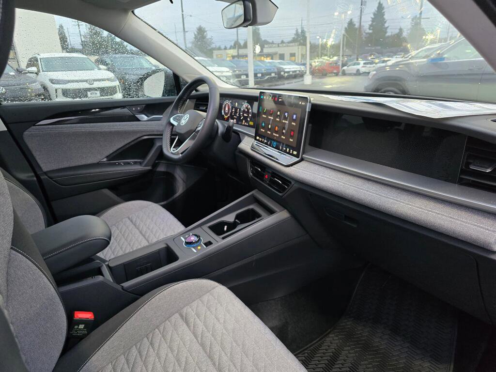 New 2026 Volkswagen Tiguan S image 33