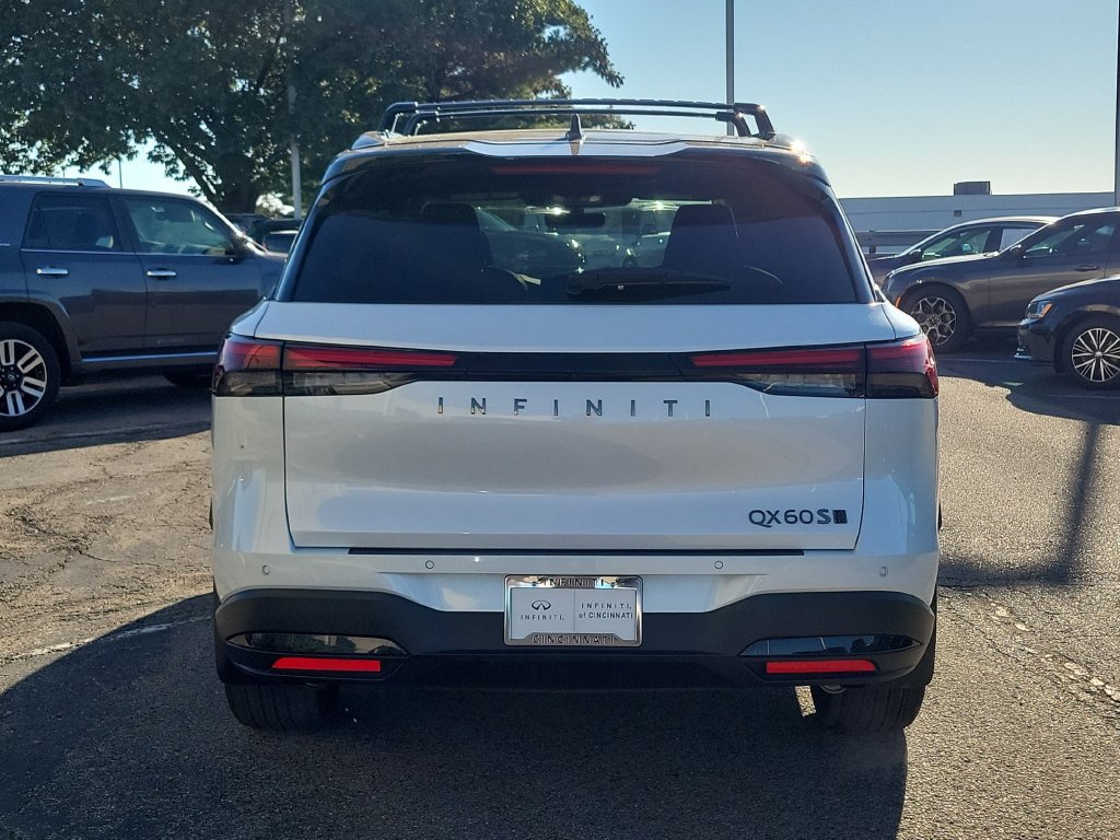 Certified 2026 INFINITI QX60 Sport w/ Dark Cargo Package AWD/4WD image 6