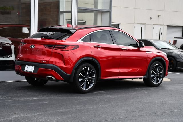 Used 2023 INFINITI QX55 Sensory w/ Lighting Package AWD/4WD image 8