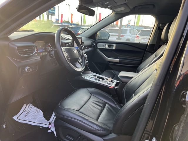 Used 2022 Ford Explorer Limited w/ Equipment Group 301A image 14