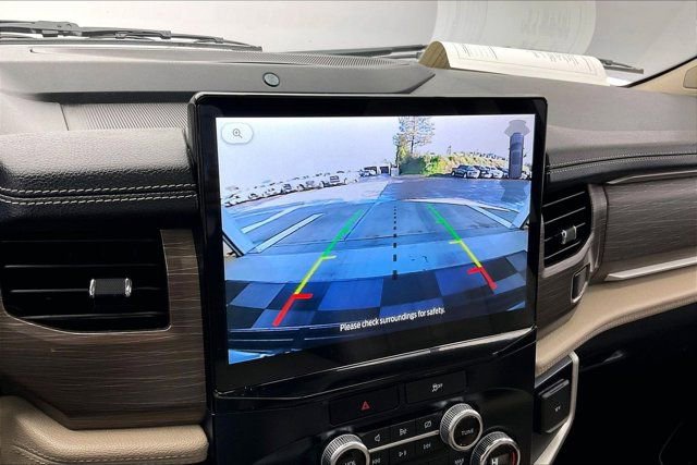 Used 2022 Ford Expedition Max Limited image 23