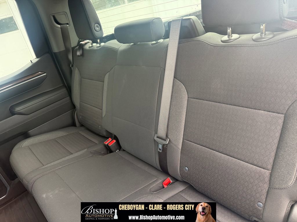 Used 2025 Chevrolet Silverado 1500 LT AWD/4WD image 14