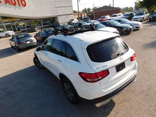 Used 2019 Mercedes-Benz GLC 300 4MATIC w/ Parking Assistance Package image 7