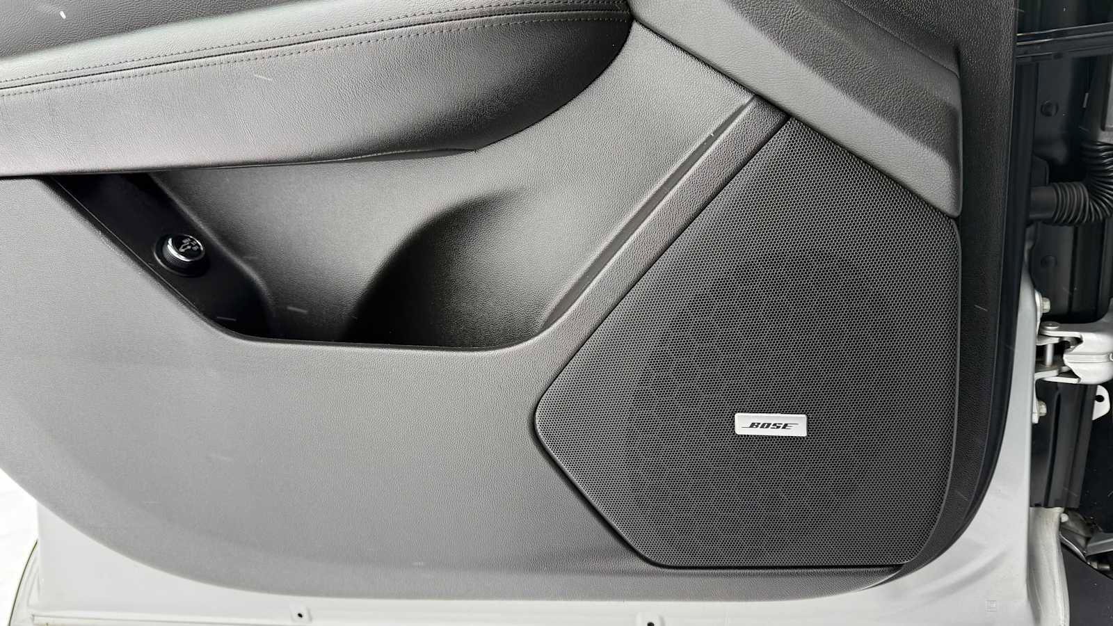 Used 2019 Cadillac XT5 Luxury AWD/4WD image 13