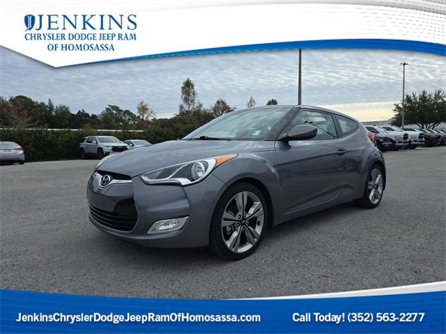 Used 2016 Hyundai Veloster w/ Option Group 02 video 1