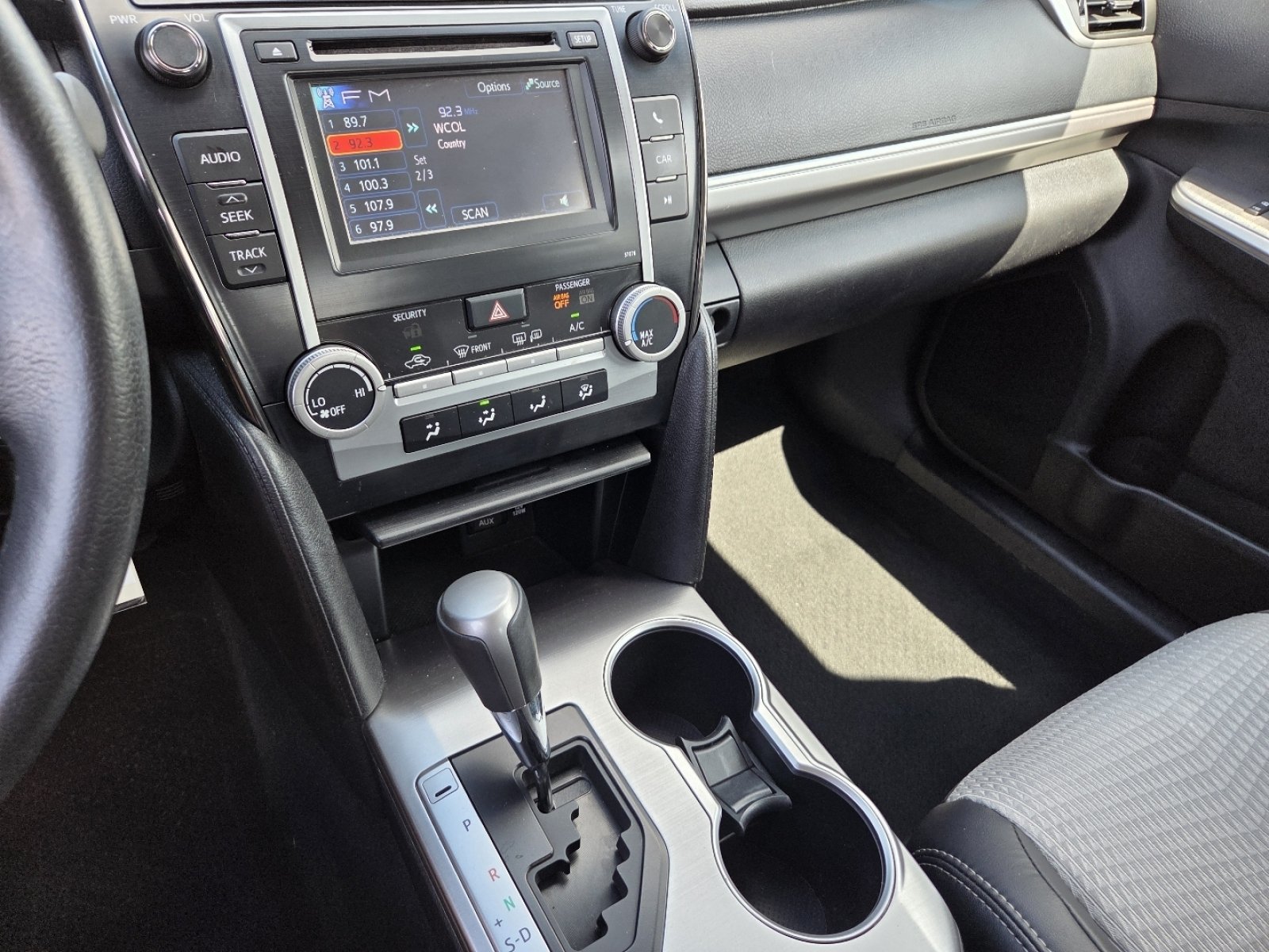 Used 2013 Toyota Camry SE FWD image 27