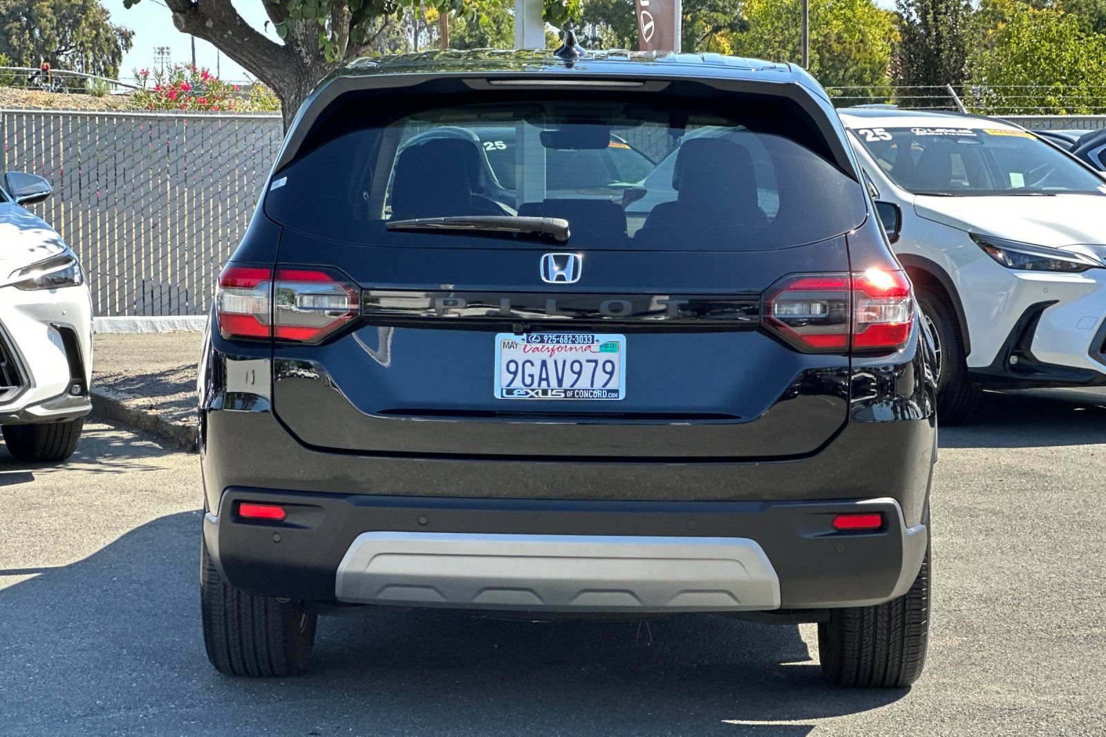 Used 2023 Honda Pilot EX-L image 5