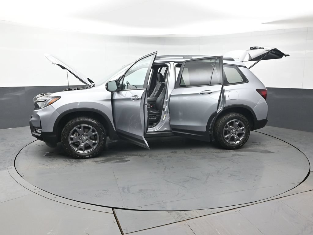Certified 2024 Honda Passport TrailSport image 48