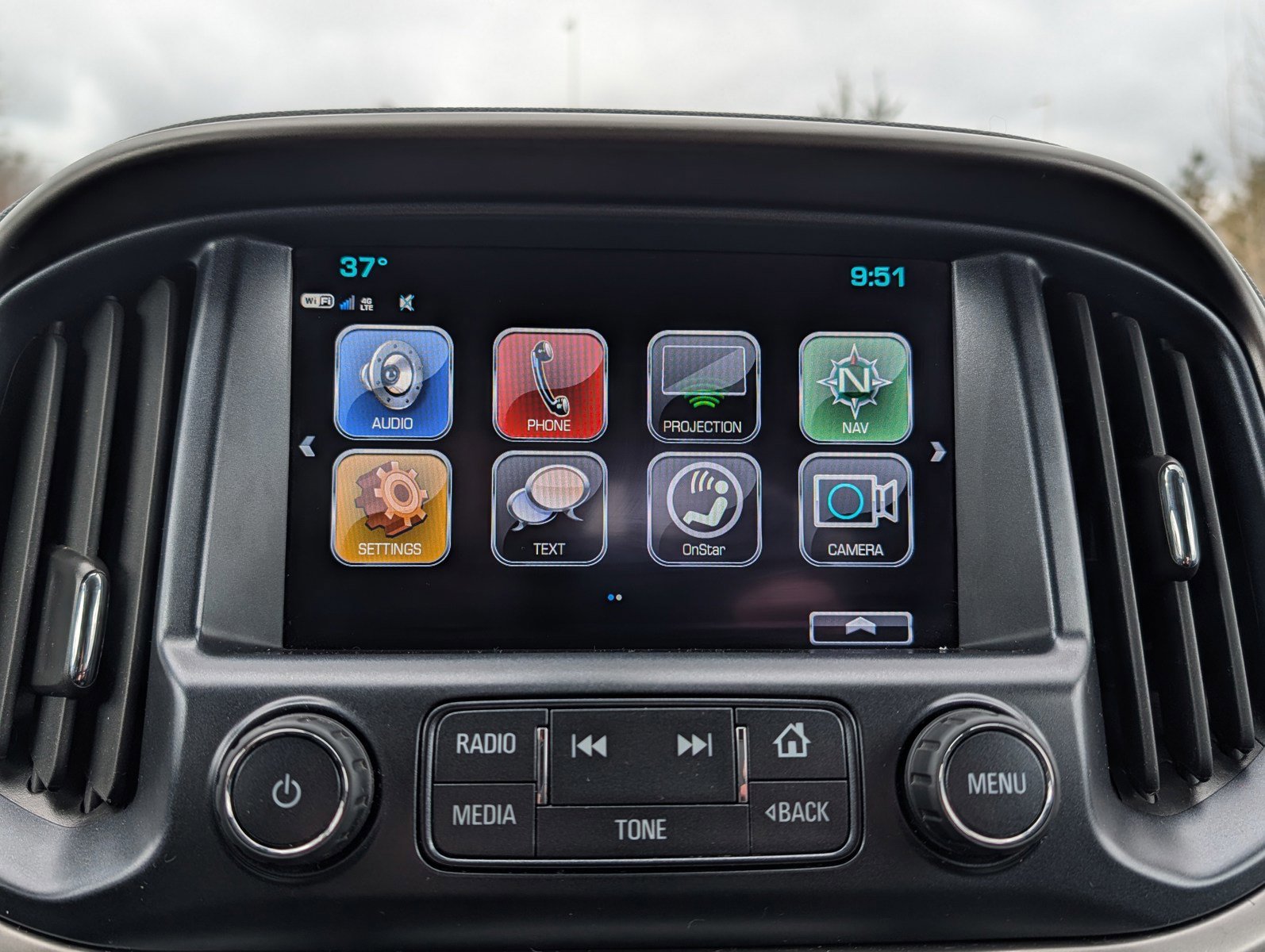 Used 2018 Chevrolet Colorado Z71 w/ Centennial Edition RWD image 22