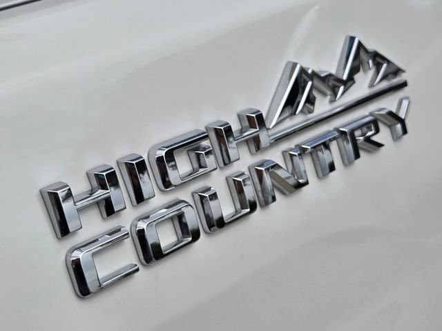 Used 2022 Chevrolet Silverado 3500 High Country AWD/4WD image 13