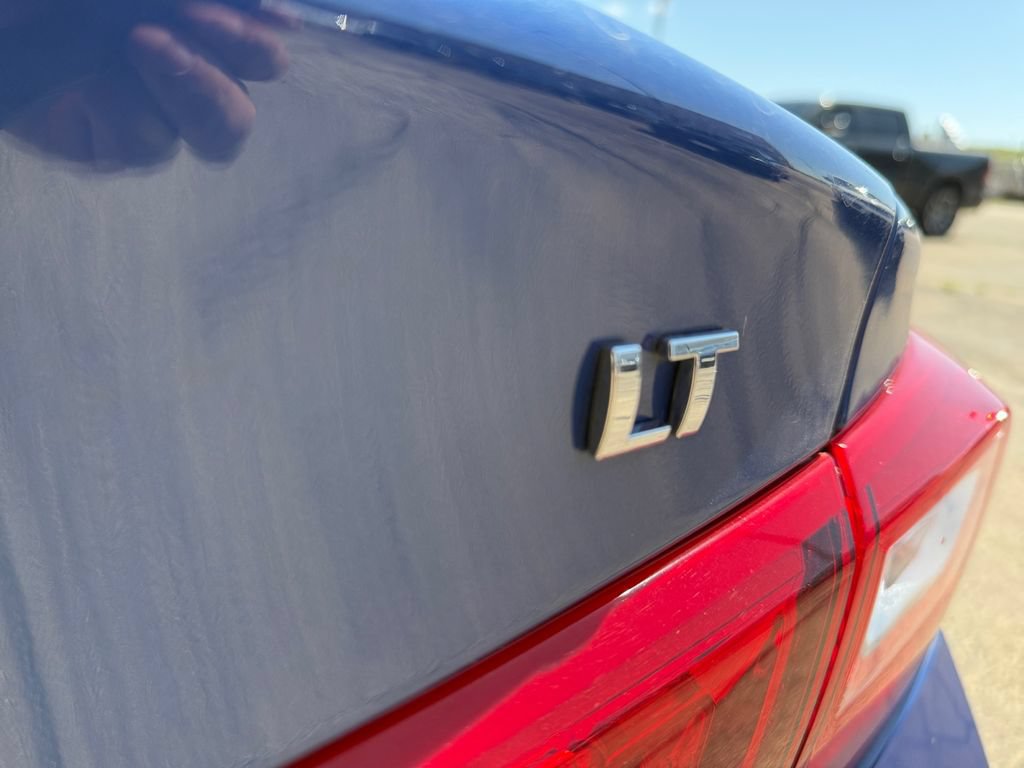 Used 2023 Chevrolet Malibu LT w/ LPO, Floor Liner Package FWD image 29