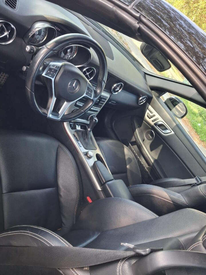Used 2013 Mercedes-Benz SLK 250 w/ Premium I Pkg image 5