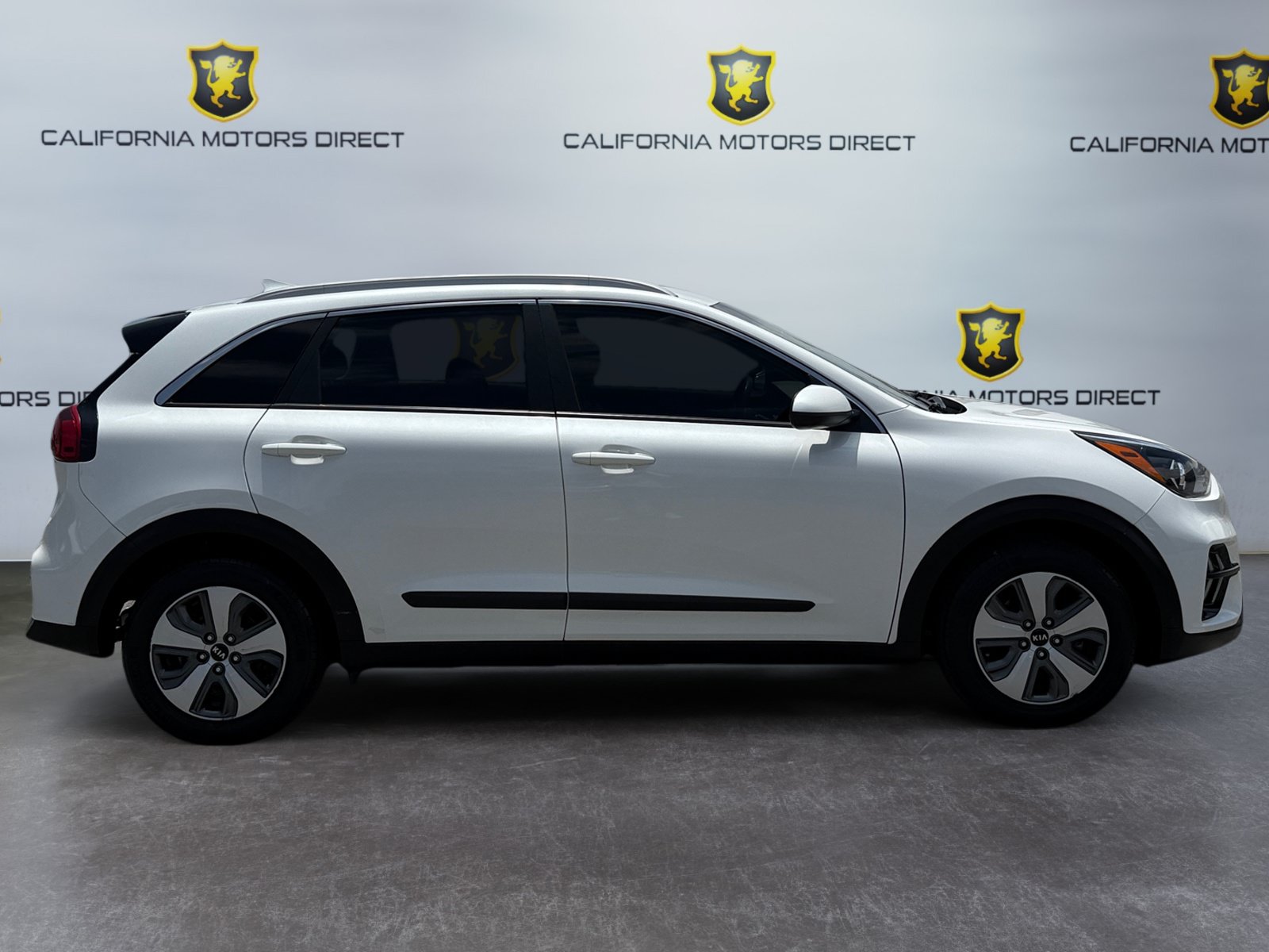 Used 2021 Kia Niro LX FWD image 6
