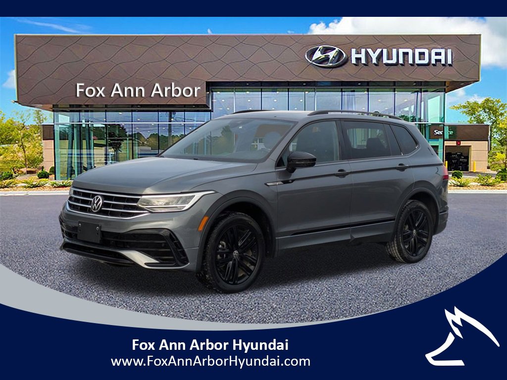 Used 2022 Volkswagen Tiguan SE R-Line