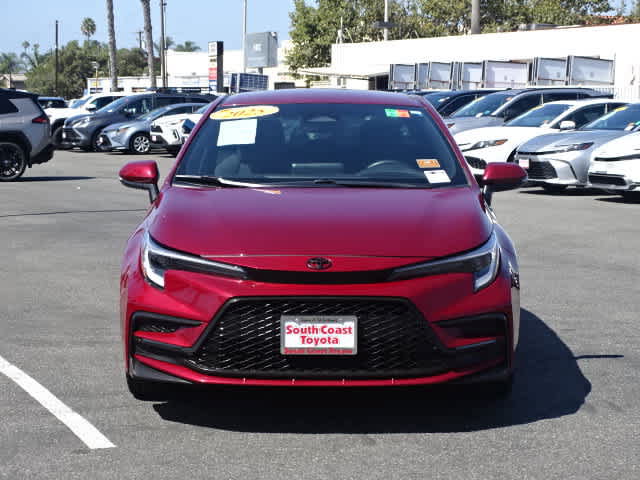 Certified 2025 Toyota Corolla SE FWD image 3
