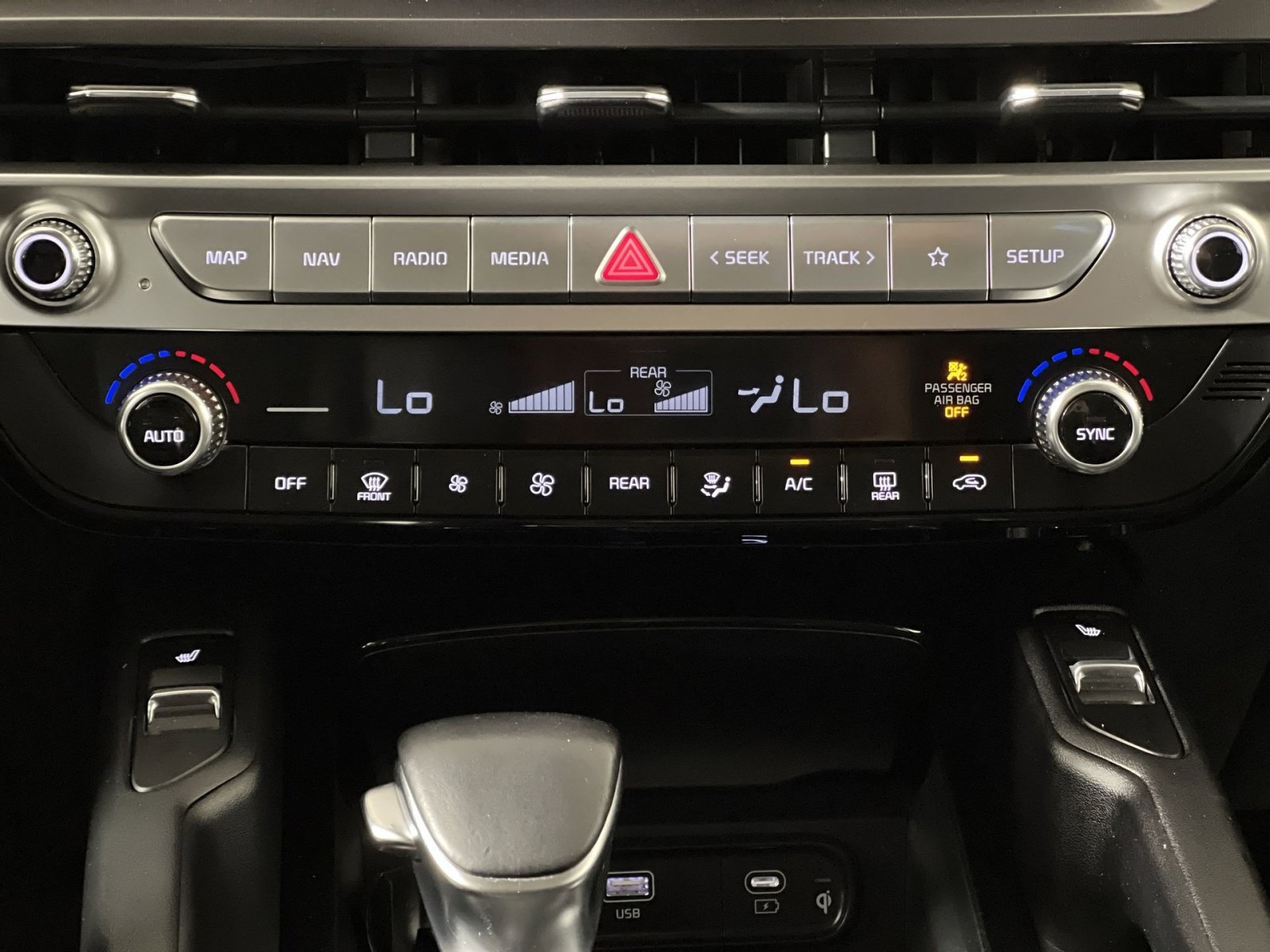 Used 2023 Kia Telluride S AWD/4WD image 21