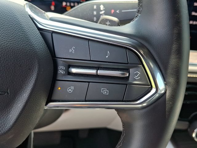 Used 2026 Chevrolet Suburban Premier AWD/4WD image 19