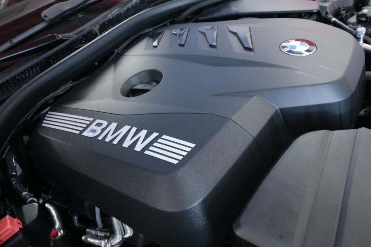 Used 2026 BMW 330i Sedan RWD image 9