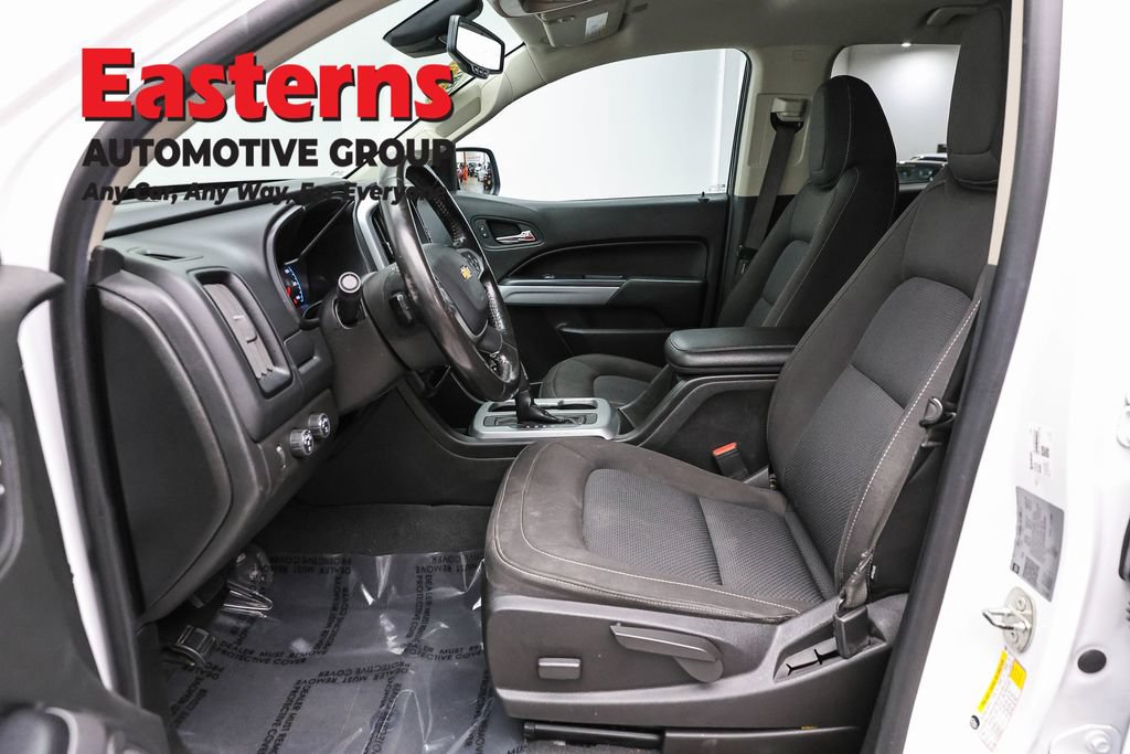 Used 2021 Chevrolet Colorado LT w/ Safety Package AWD/4WD image 14