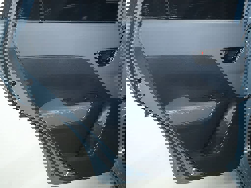 Certified 2024 Subaru Crosstrek 2.0i Premium image 13