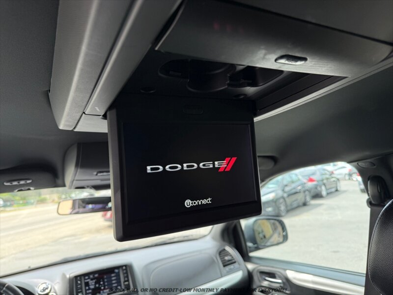 Used 2015 Dodge Grand Caravan R/T FWD image 16