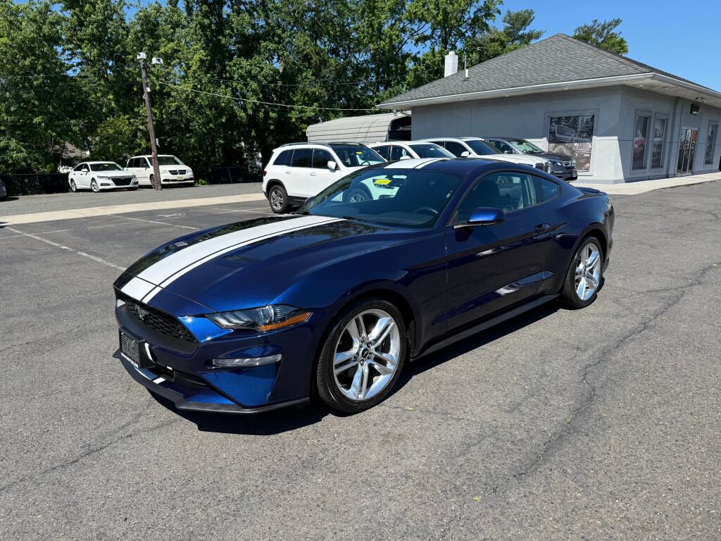 Used 2020 Ford Mustang Coupe w/ Equipment Group 101A RWD image 3