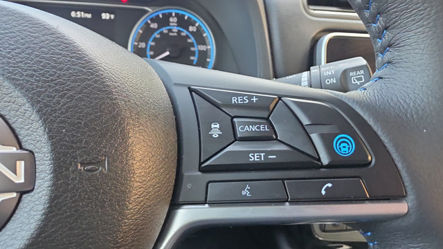 Used 2025 Nissan Leaf SV Plus FWD image 13