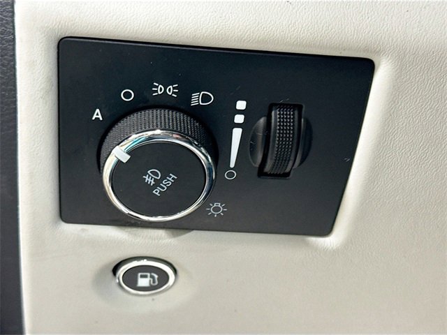 Used 2020 Jeep Grand Cherokee Summit image 10