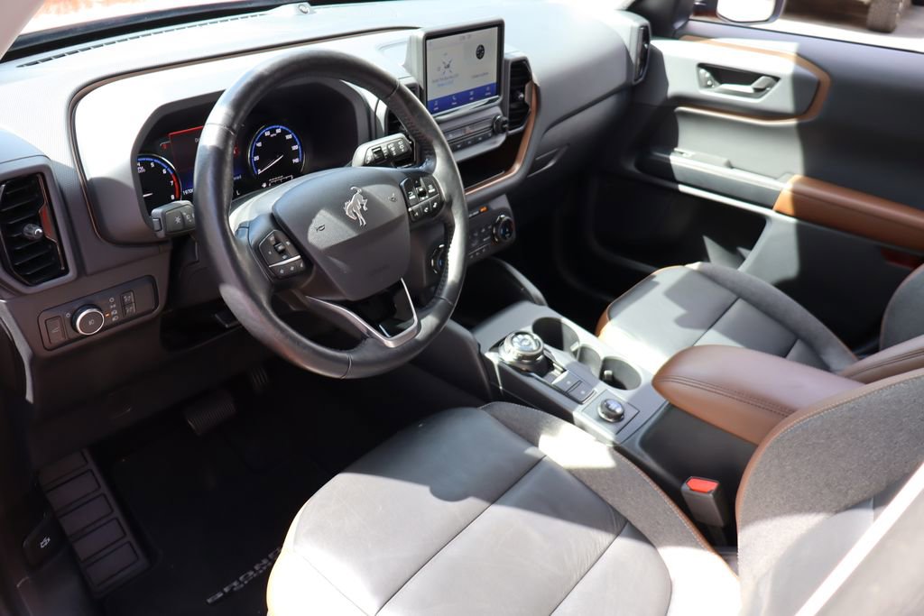 Used 2022 Ford Bronco Sport Outer Banks w/ Tech Package image 4