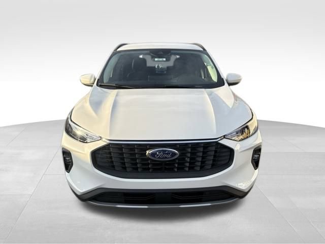 New 2026 Ford Escape SE w/ Class II Trailer Tow Package image 7