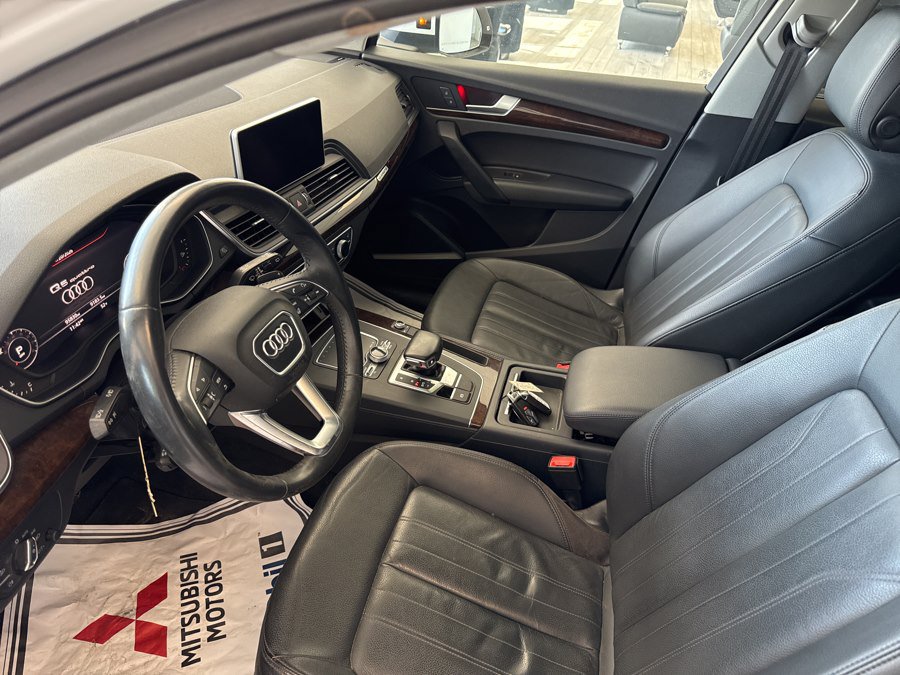 Used 2018 Audi Q5 2.0T Premium Plus w/ Premium Plus Package AWD/4WD image 11