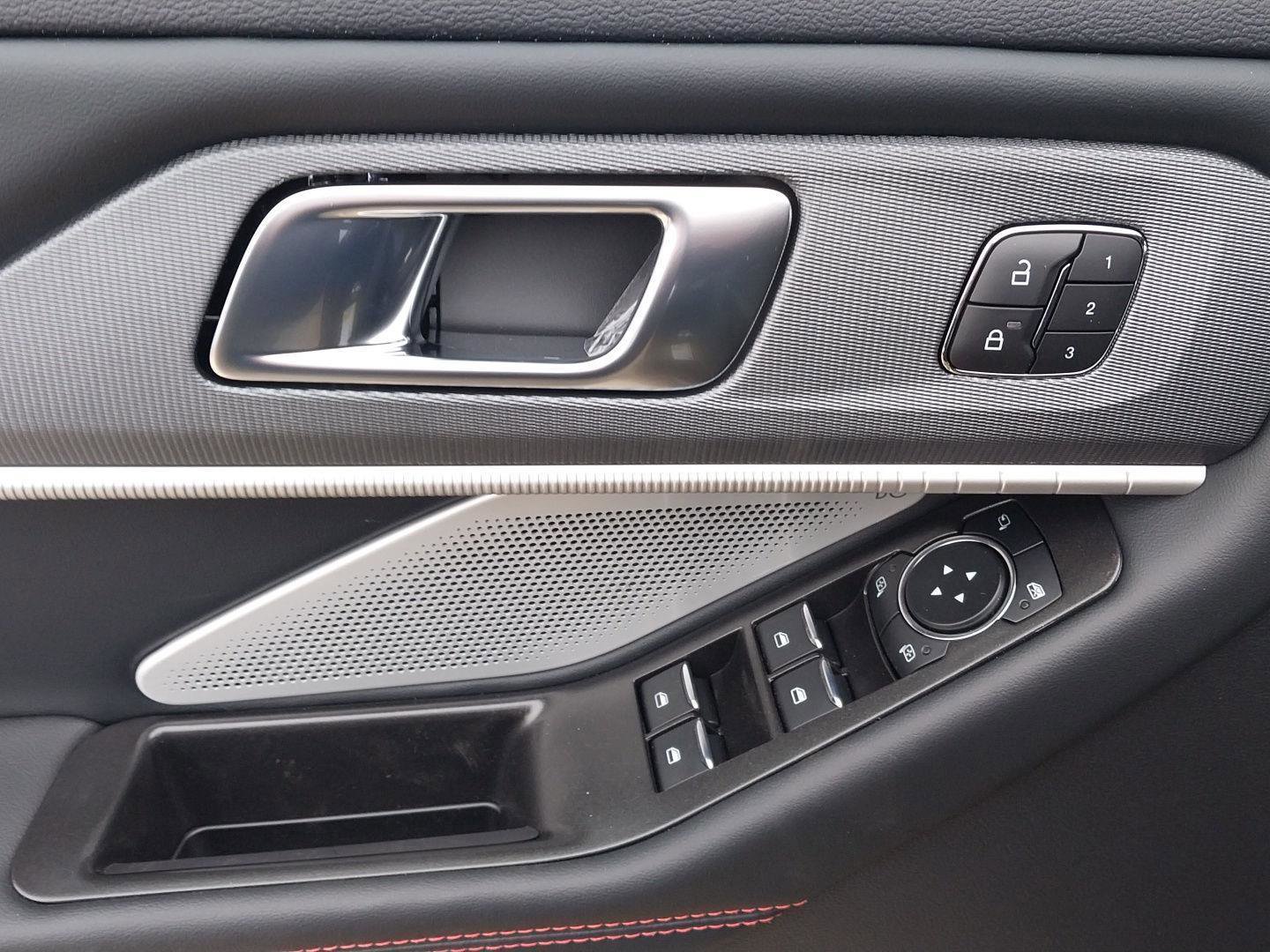 New 2026 Ford Explorer ST w/ Sun And Sound Package image 10