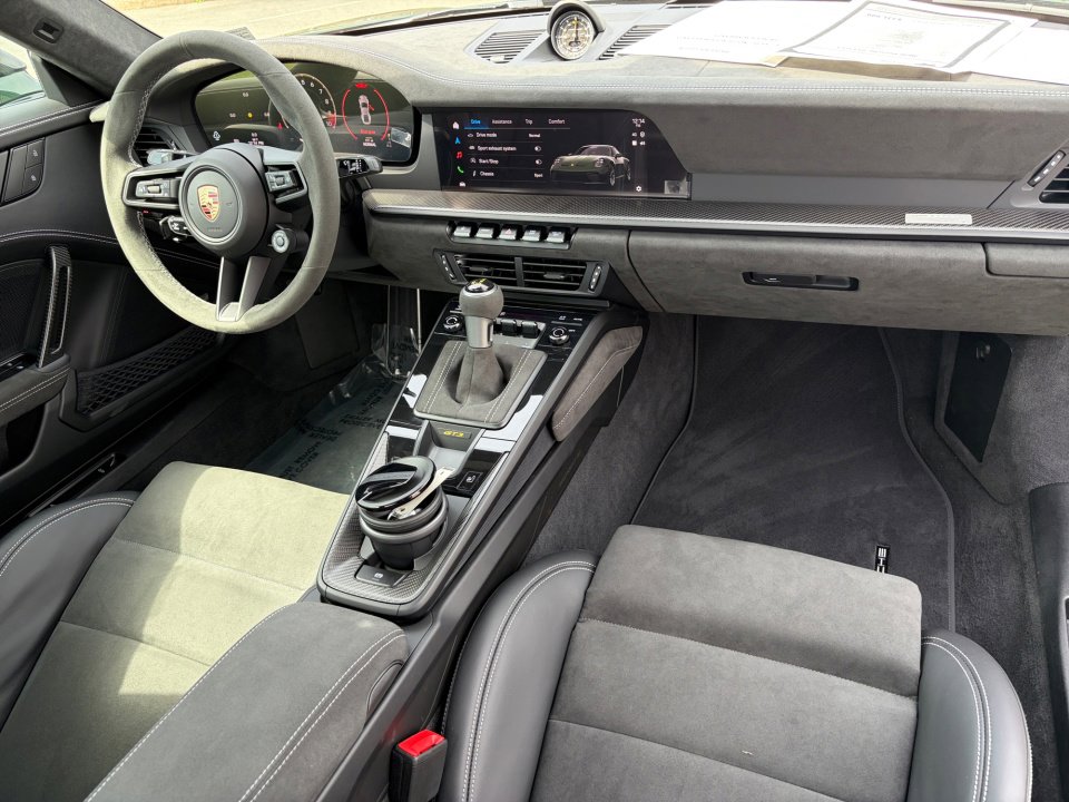Certified 2026 Porsche 911 GT3 RWD image 18