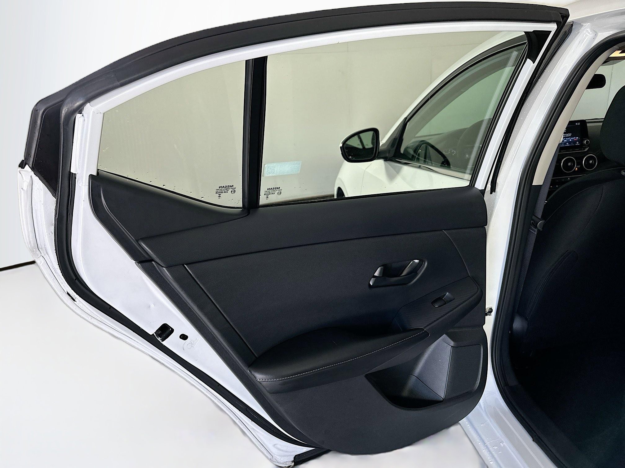 Used 2024 Nissan Sentra SV image 24