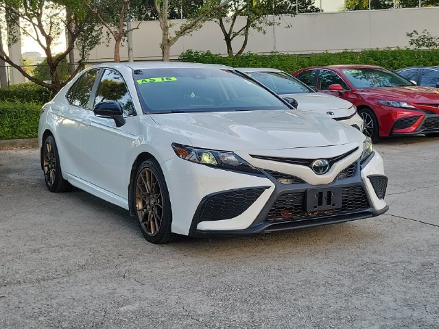 Used 2023 Toyota Camry SE