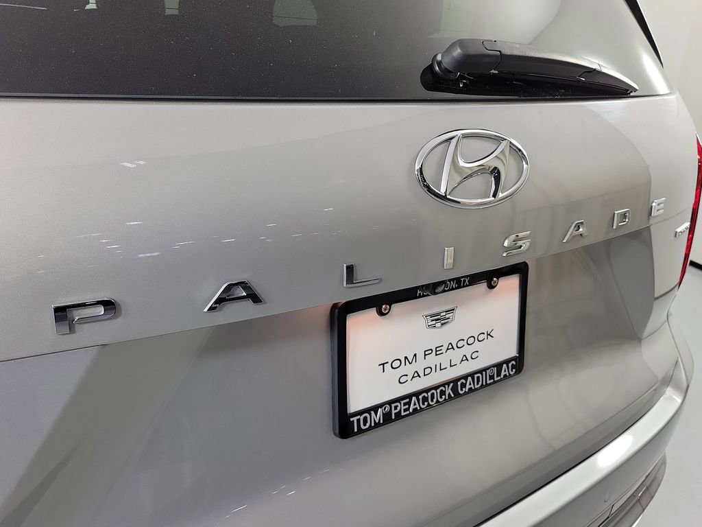 Used 2023 Hyundai Palisade Calligraphy w/ Cargo Package AWD/4WD image 5