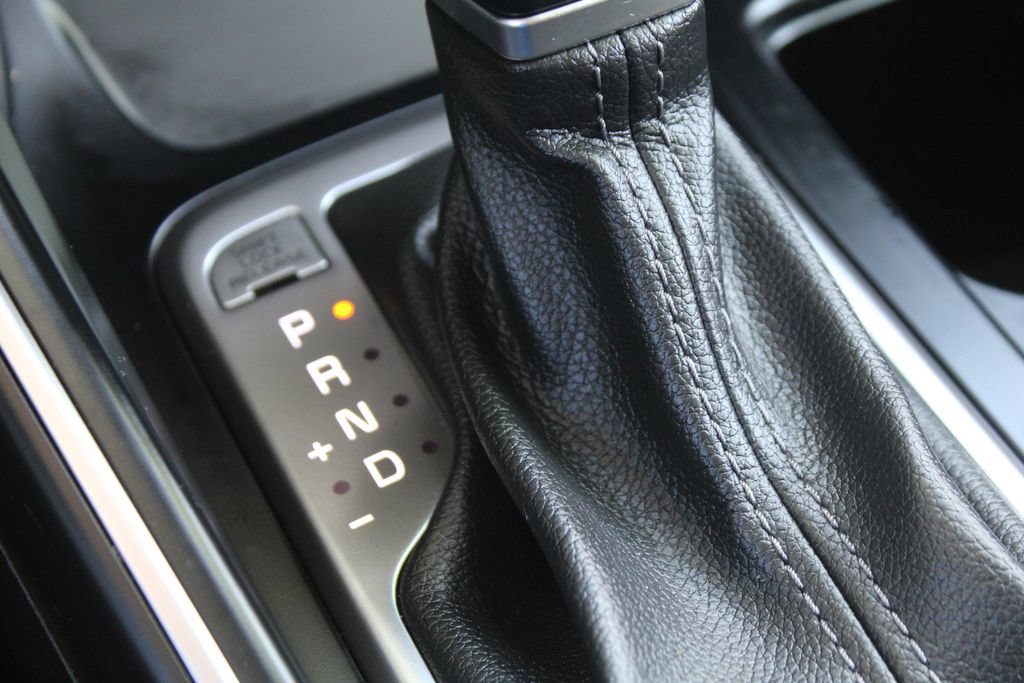 Certified 2026 Kia Sorento LX FWD image 34