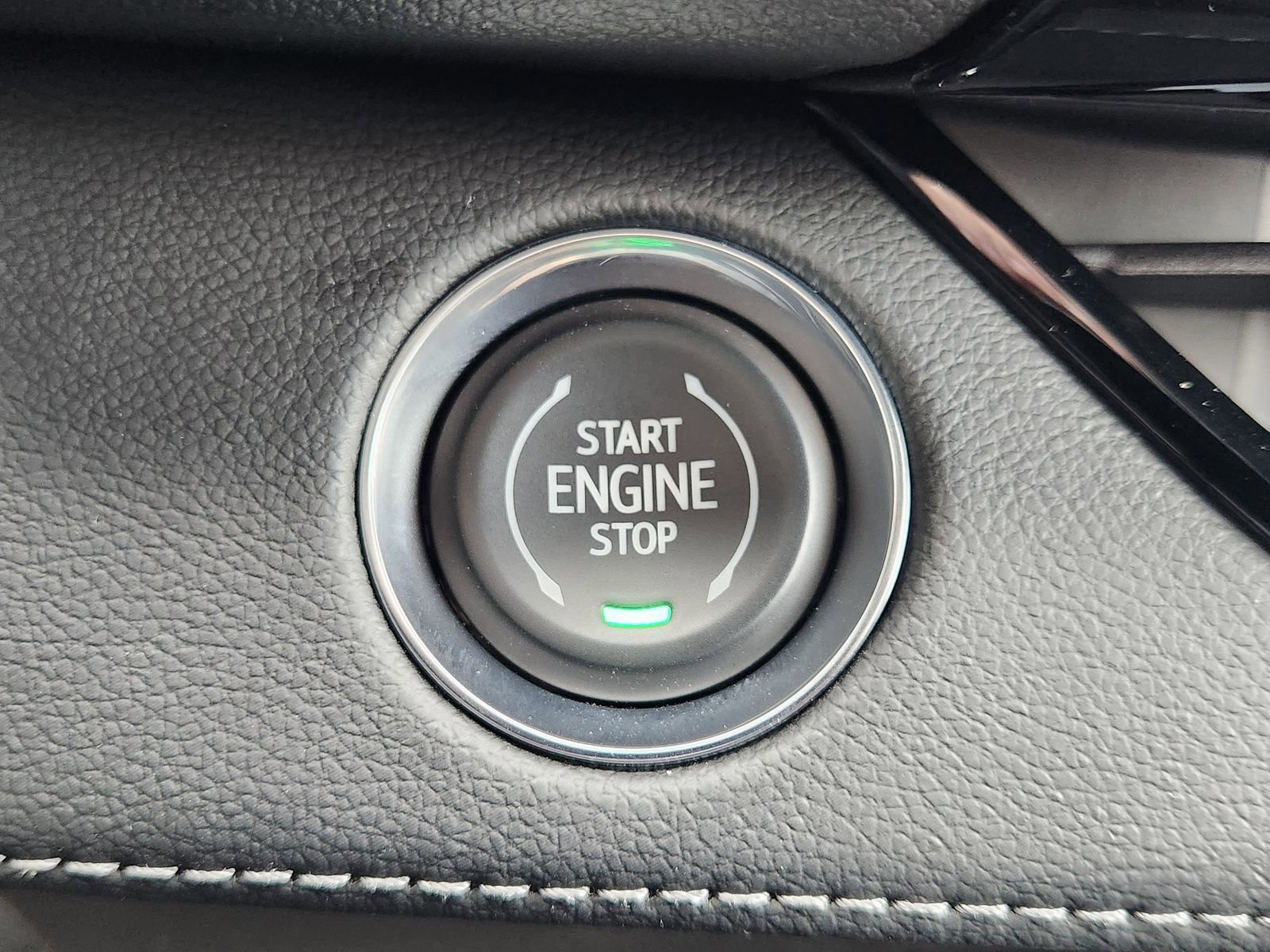 New 2026 Buick Enclave Sport Touring w/ Power Package image 25