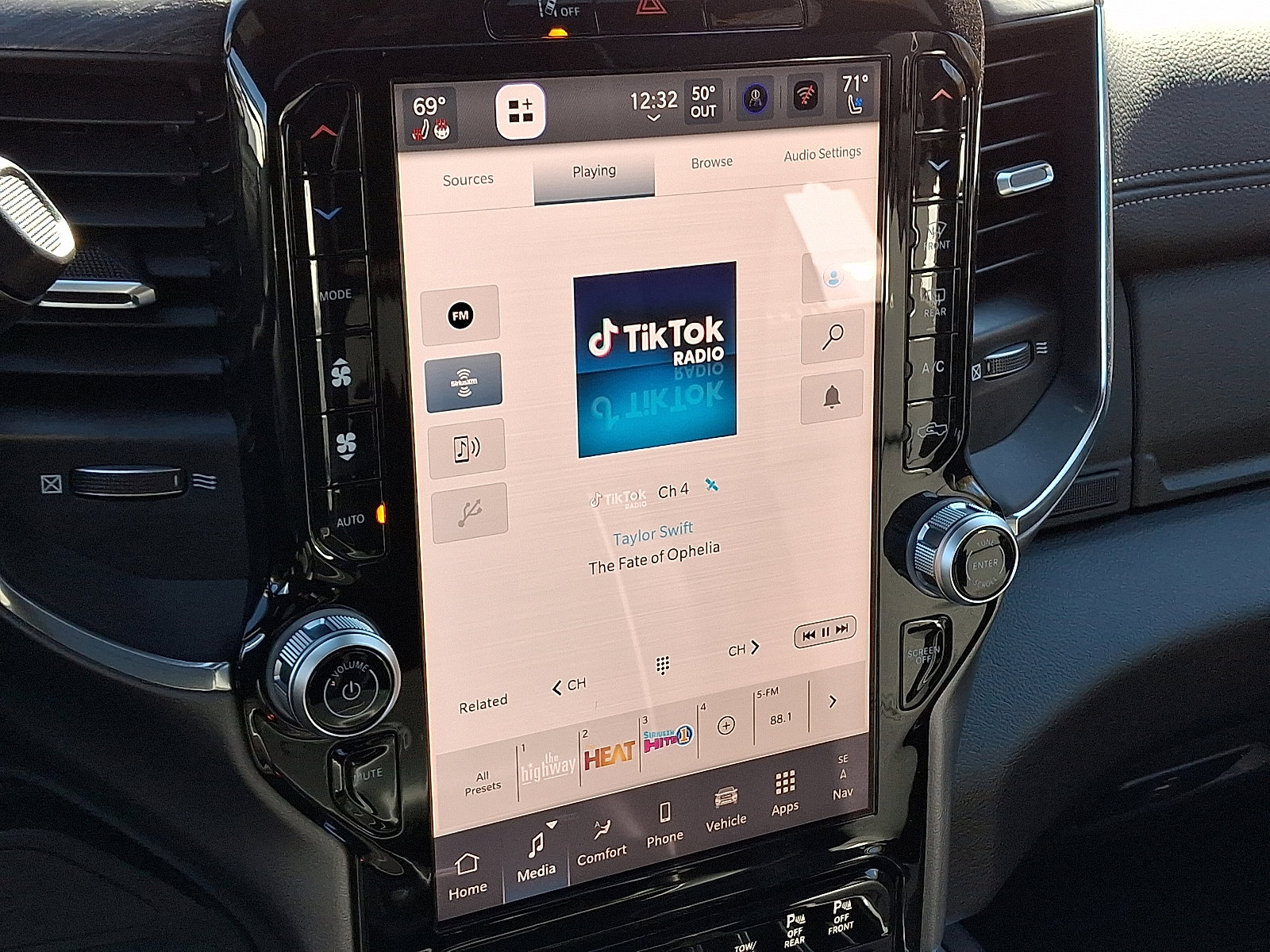 New 2026 RAM 2500 Laramie image 13