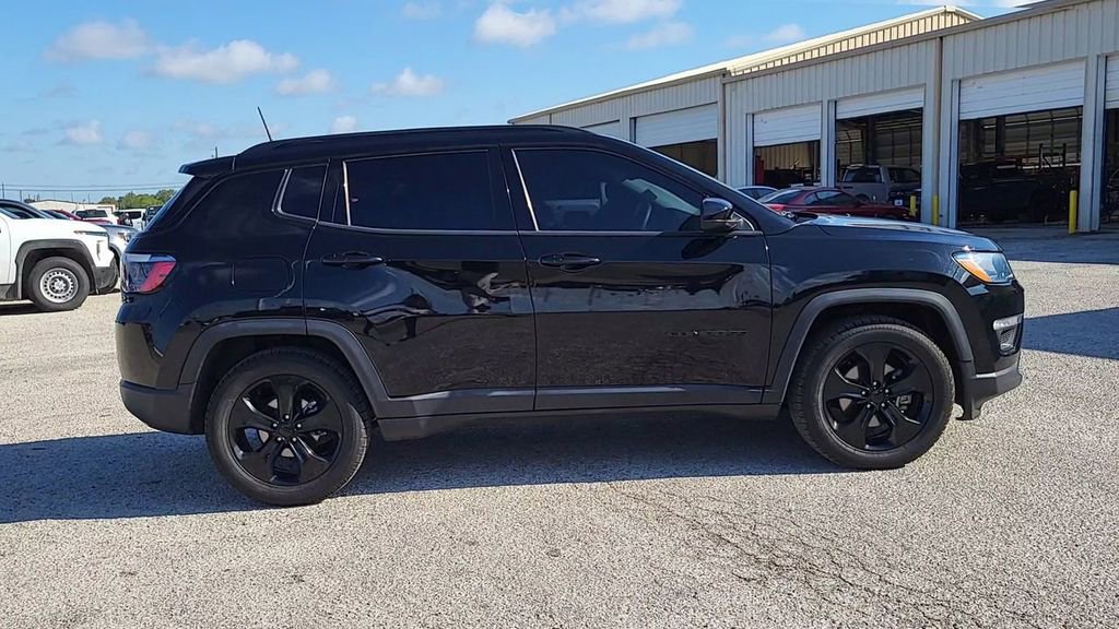 Used 2021 Jeep Compass Latitude image 8