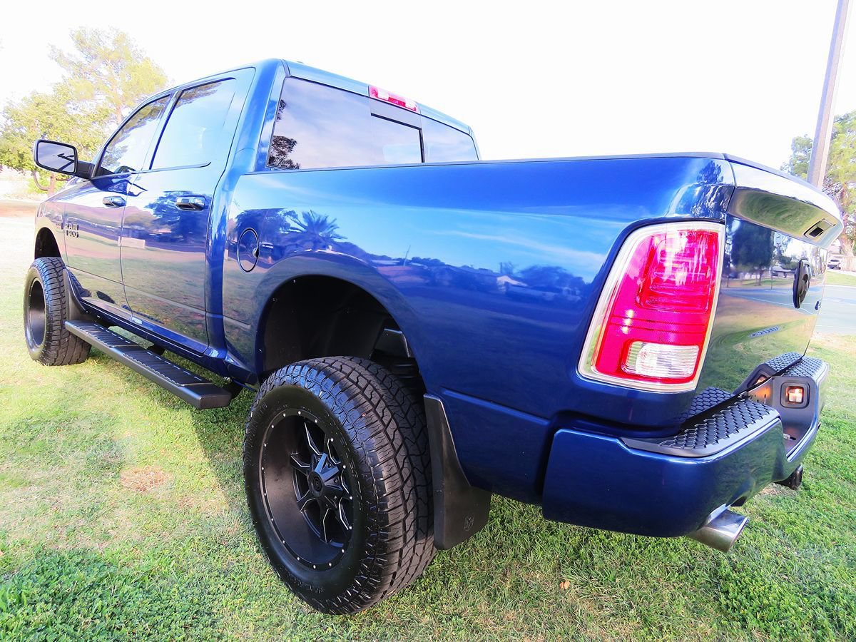 Used 2015 RAM 1500 Sport w/ Convenience Group AWD/4WD image 4