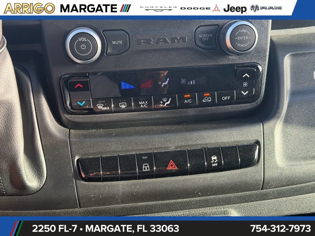 Used 2025 RAM ProMaster 2500 w/ U-Haul Equipment Group FWD image 21