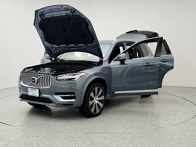 Certified 2023 Volvo XC90 T8 Plus w/ Protection Package Premier AWD/4WD image 9