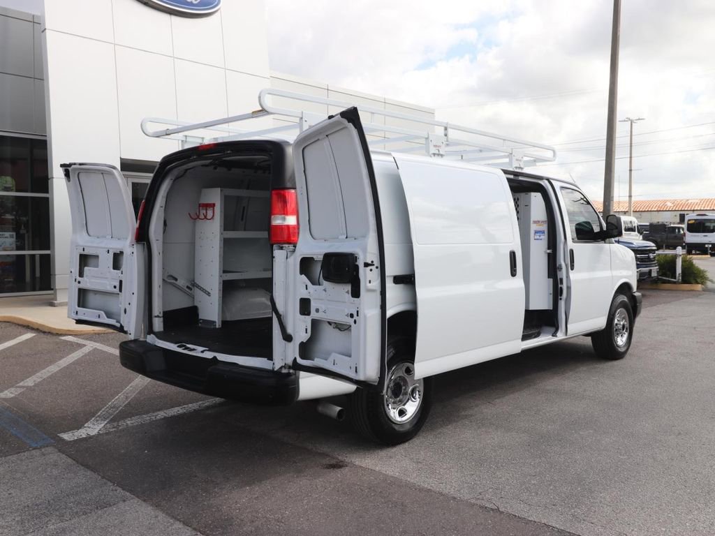 Used 2023 GMC Savana 2500 Extended w/ Driver Convenience Package RWD image 13