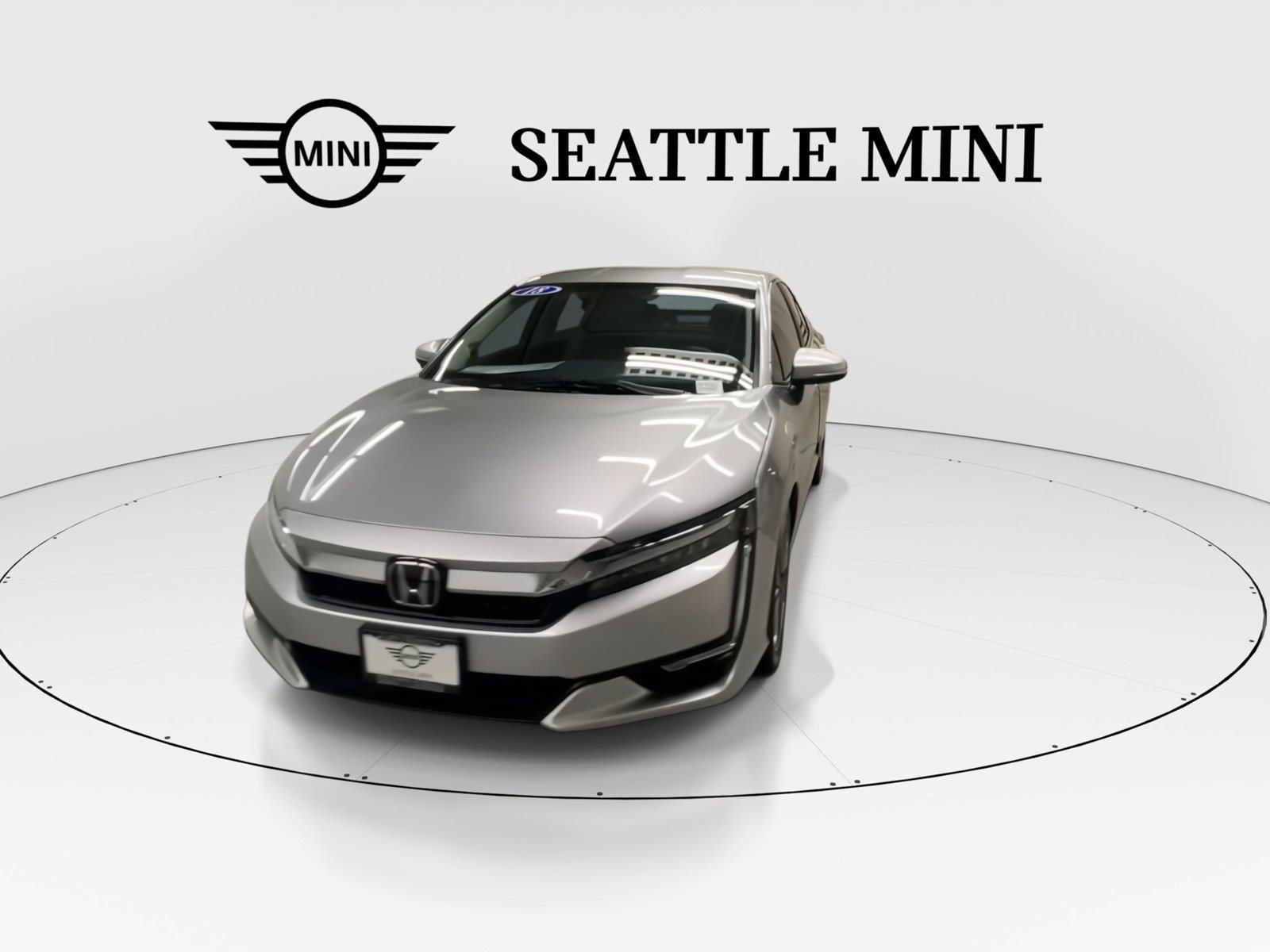 Used 2018 Honda Clarity Touring image 4