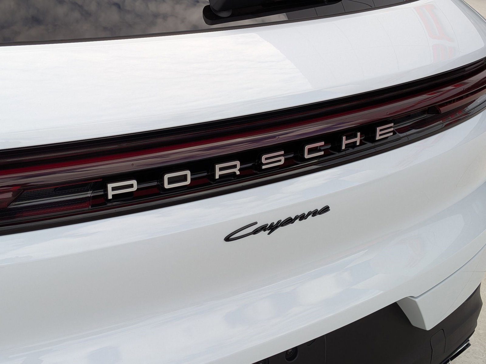 New 2026 Porsche Cayenne image 13
